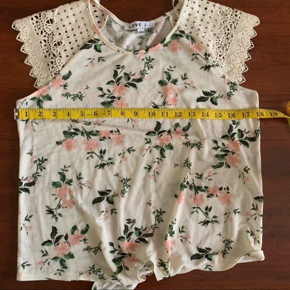 Love J Floral Croped Top with Tie Size M - Picture 9 of 10